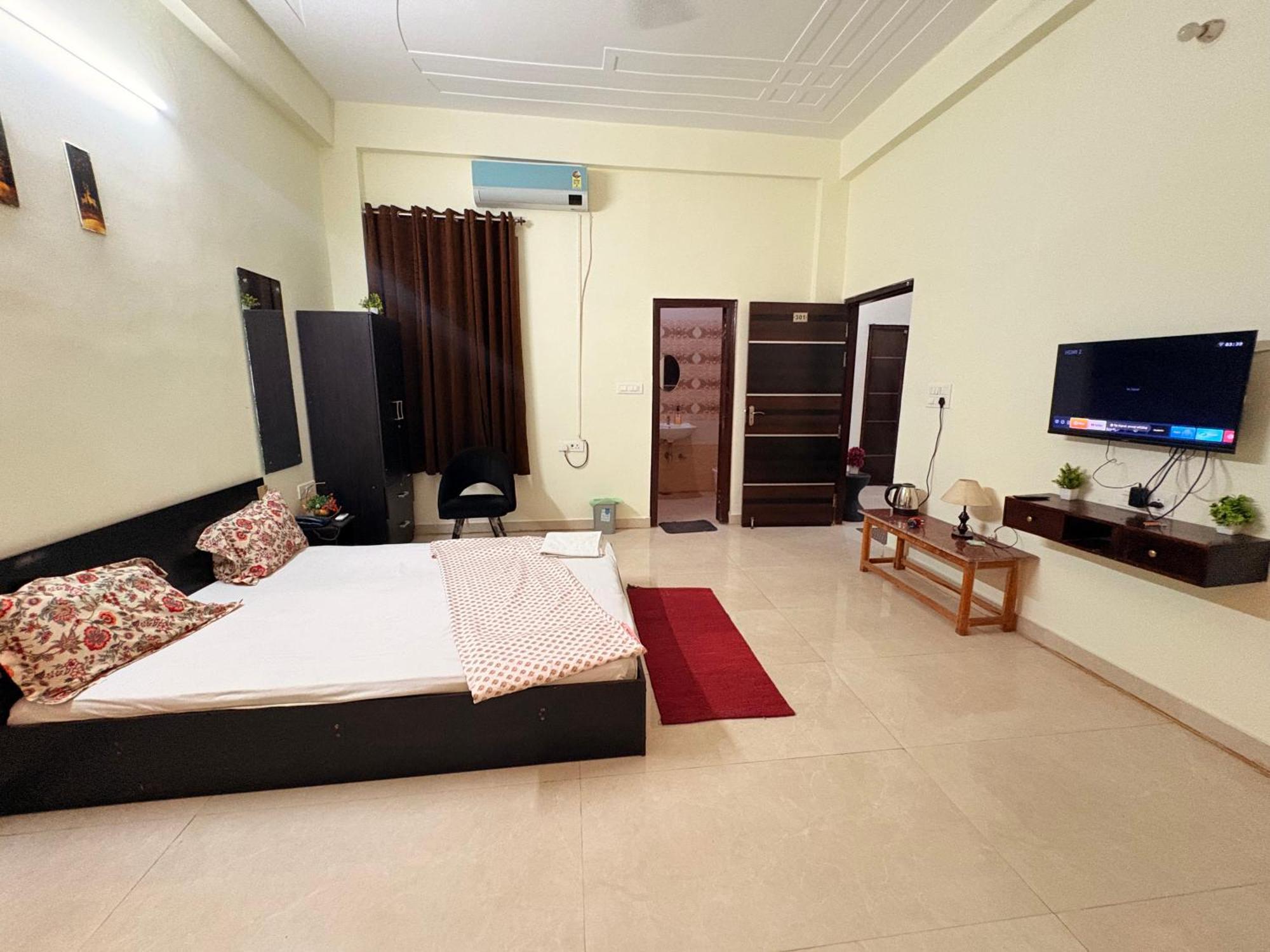 Atulyam Stays Sushant Golf City 勒克瑙 外观 照片