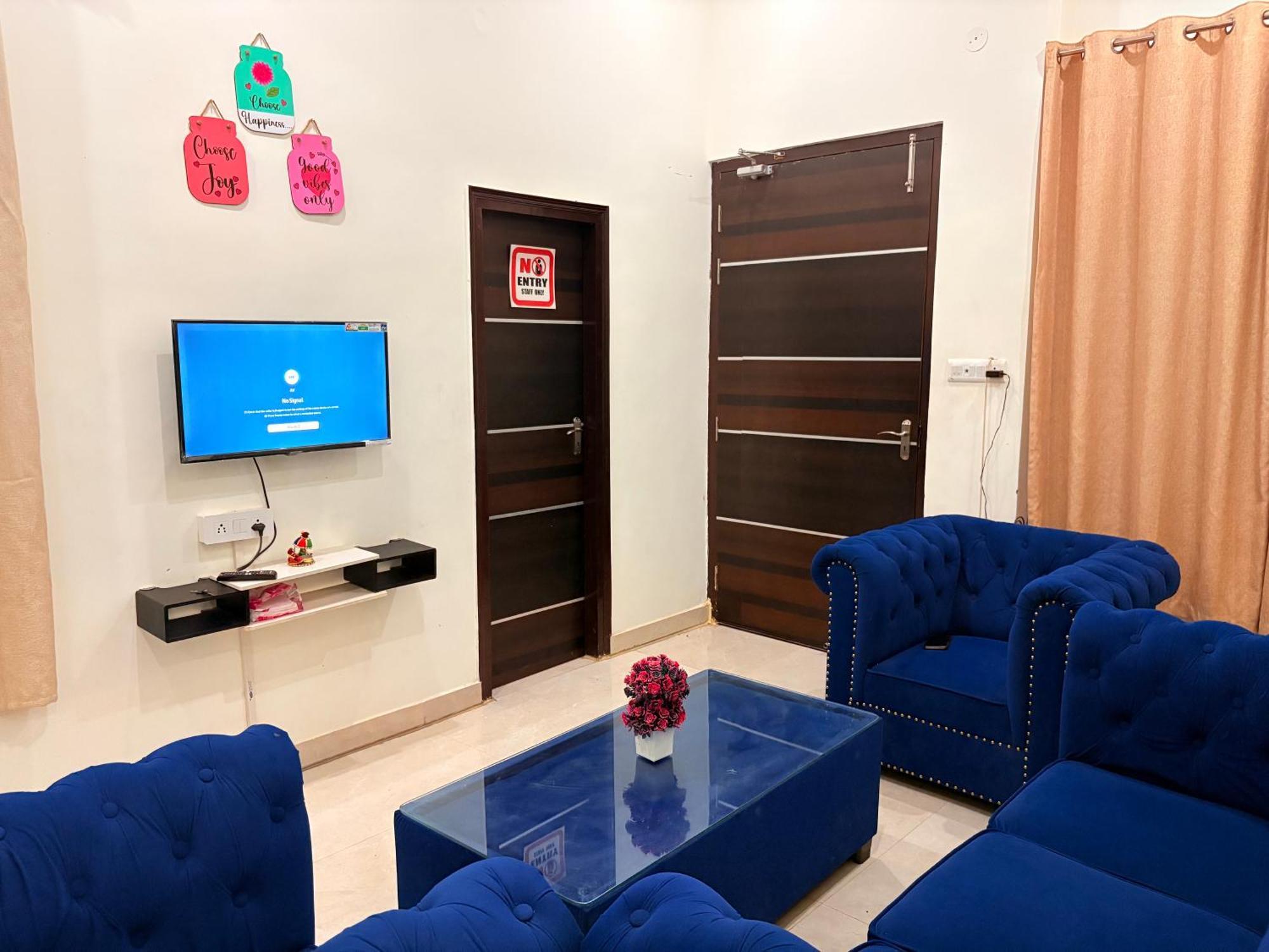 Atulyam Stays Sushant Golf City 勒克瑙 外观 照片